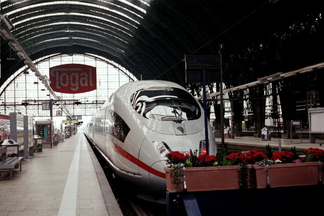 ICE 3 in Frankfurt Station