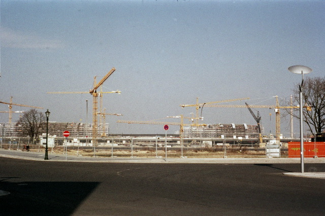 Berlin Lehrter Station - view from south